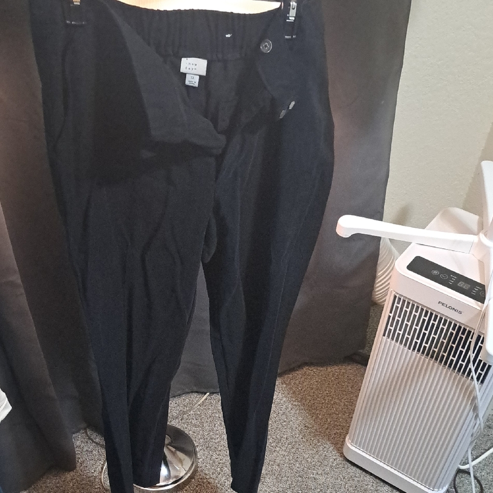 a new day Women's High Rise Black Jeans